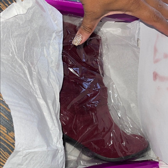 Rampage Burgandy Suede Boot - Picture 5 of 7